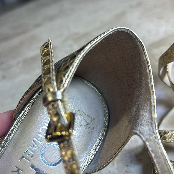 Michael Kors gold heeled sandals. Size 6. - Picture 9 of 10